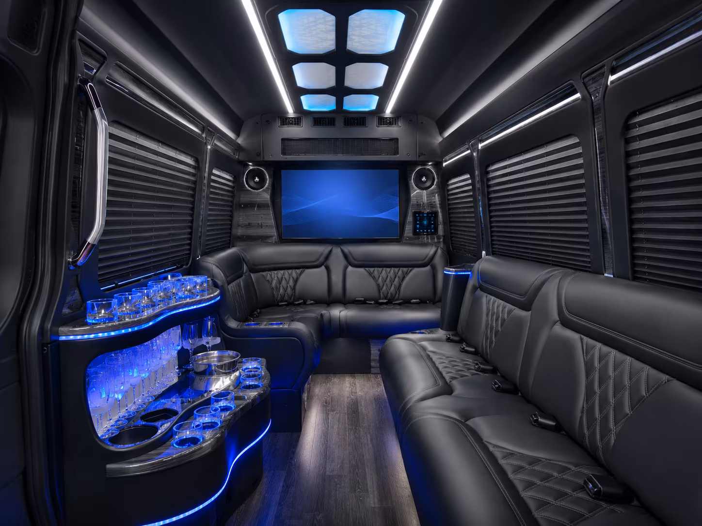 boynton beach 15 passenger party bus