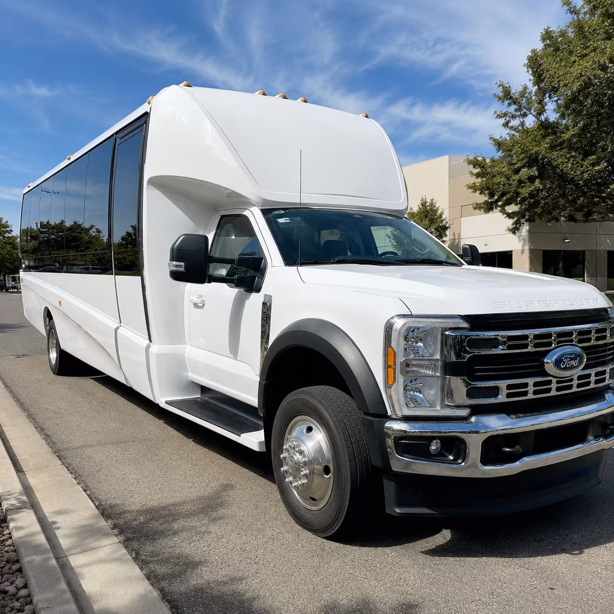 bus rentals for corporate team building events around boynton beach