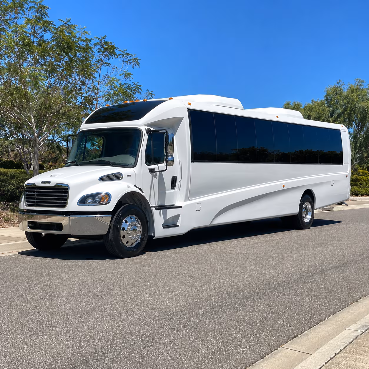 corporate and conference long distance bus rentals from boynton beach