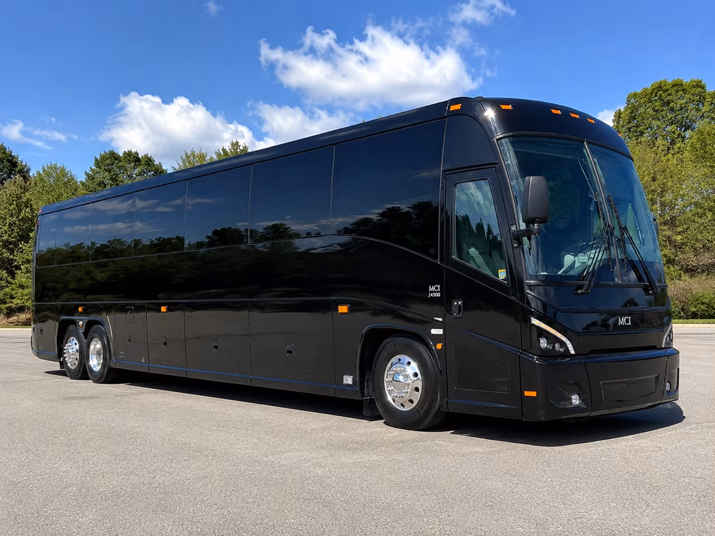 employee bus rentals for boynton beach business parks and office clusters