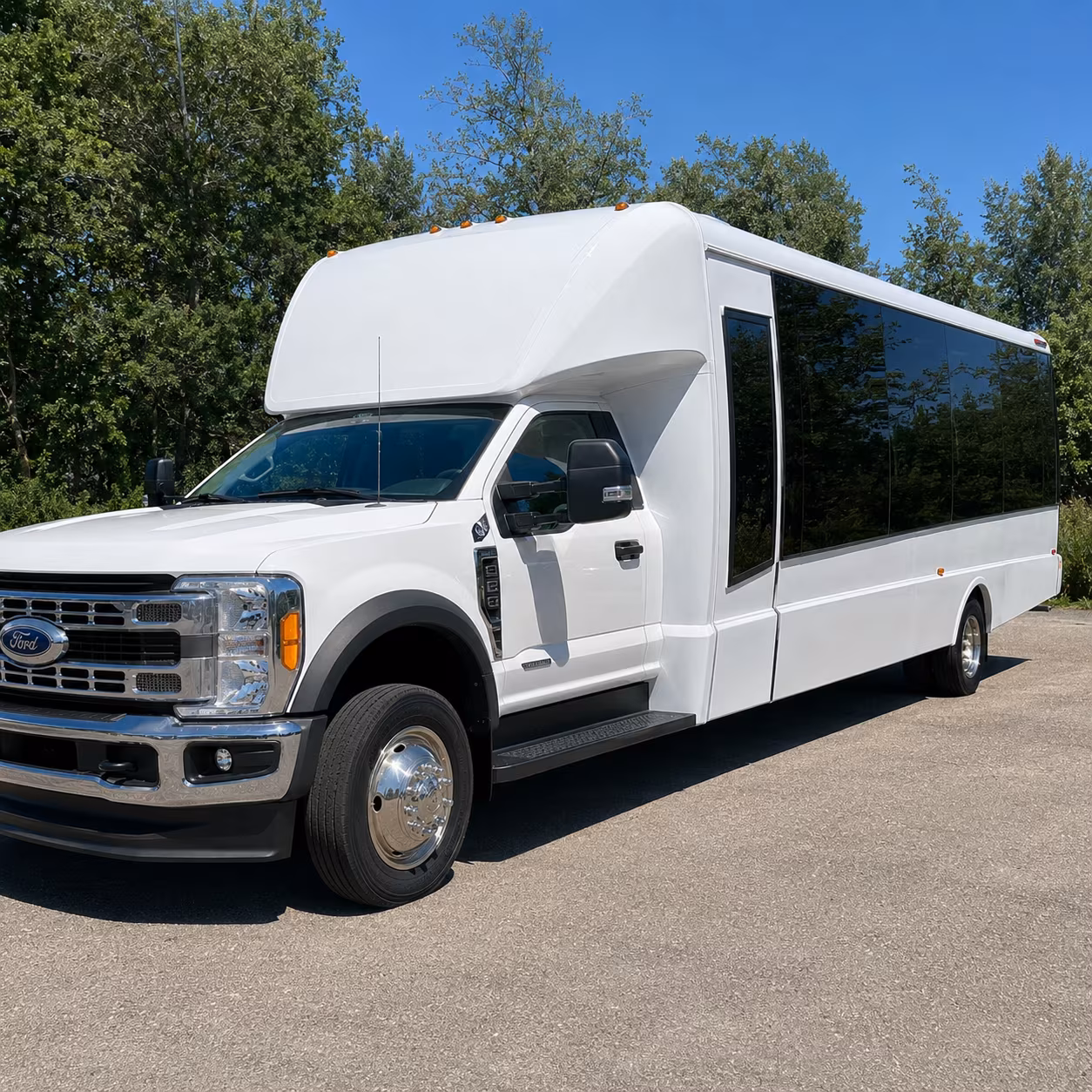 hotel to venue shuttle buses for boynton beach corporate retreats