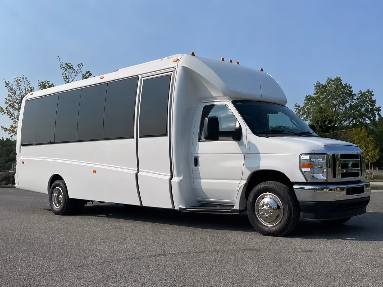 party bus rentals in boynton beach for the perfect prom night